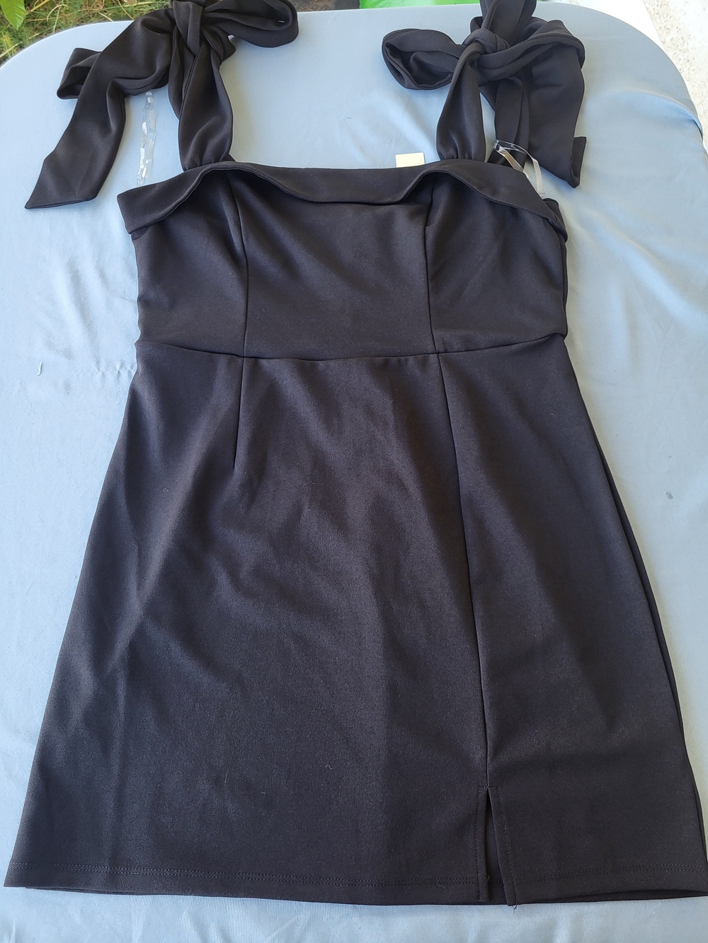 Trixxi for Francesca's Black Tie-Strap Slit Mini Dress with bow detail, size XL